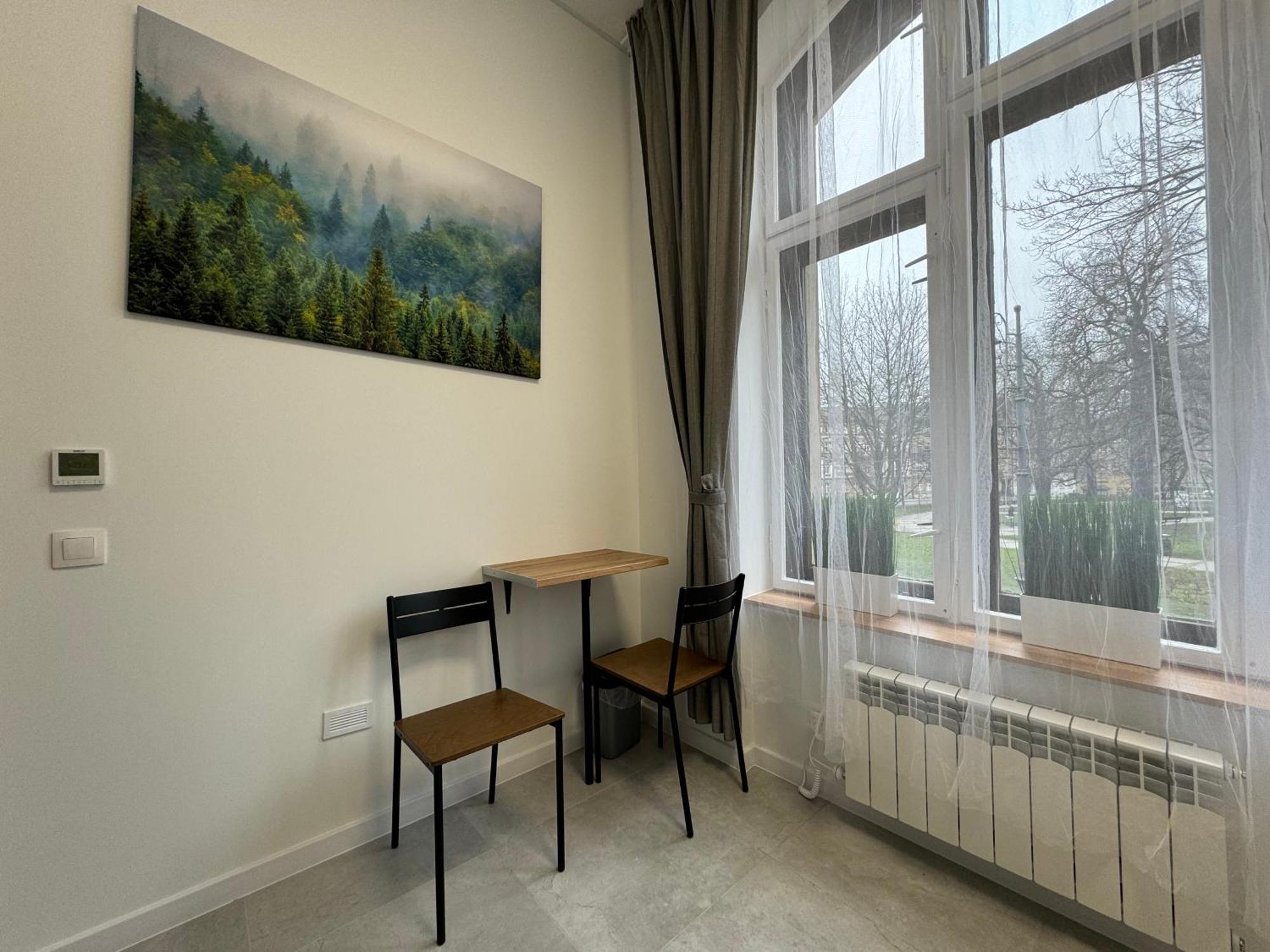 Green Hostel Katowice - 24H Parking Экстерьер фото